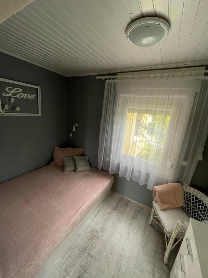 Agnes Nyaralohaz Villa Balatonmáriafürdő Dış mekan fotoğraf